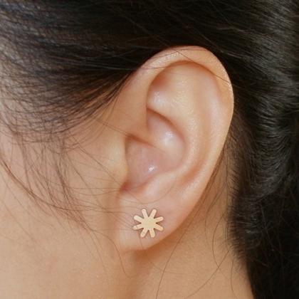 Star Earring Studs In 9ct Yellow Gold, Weather..