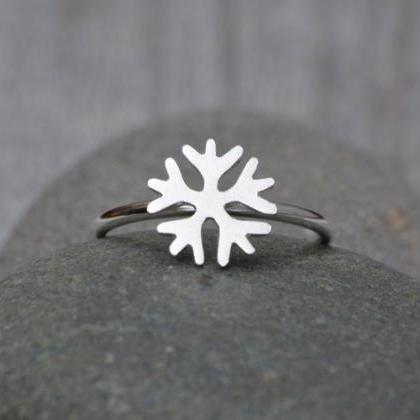 Snowflake Ring In Sterling Silver, Stackable..