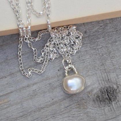 Large Freshwater Pearl Necklace Set In Sterling..
