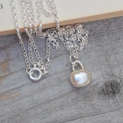 Large Freshwater Pearl Necklace Set In Sterling..